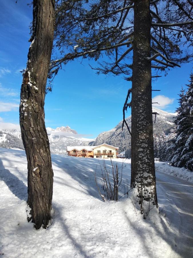 Eco-Green Fiores Agriturismo Vigo di Fassa Exteriér fotografie